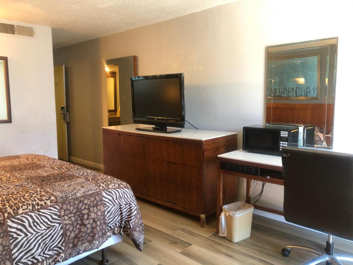 Western Otel 2*